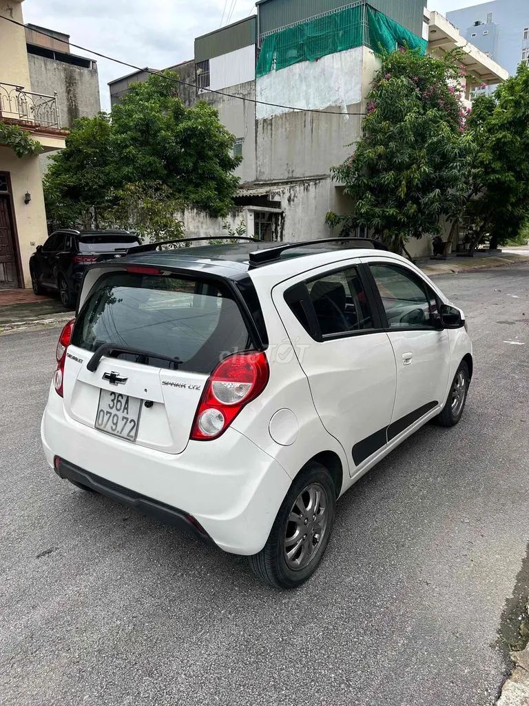 Chevrolet Spark 2013 photo 2