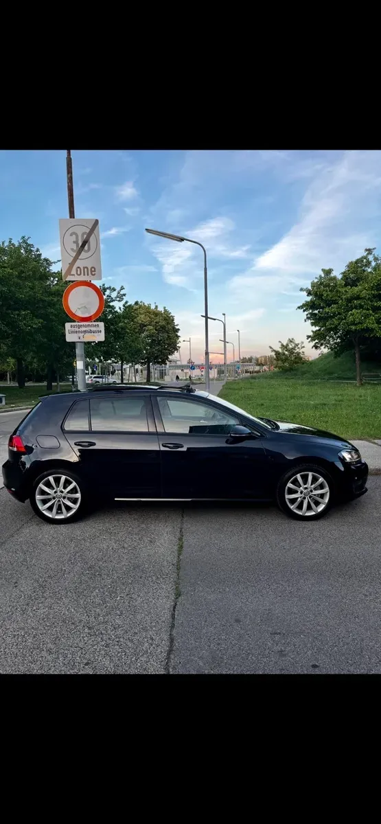 Volkswagen Golf 2013 photo 3