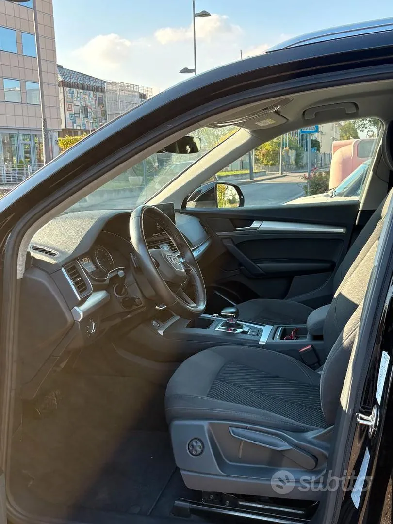 Audi Q5 2023 photo 3