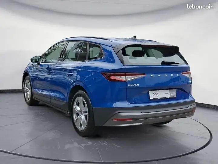 Skoda Enyaq 2023 photo 4