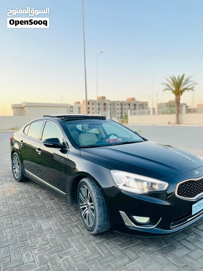 Kia Cadenza 2015 photo 2