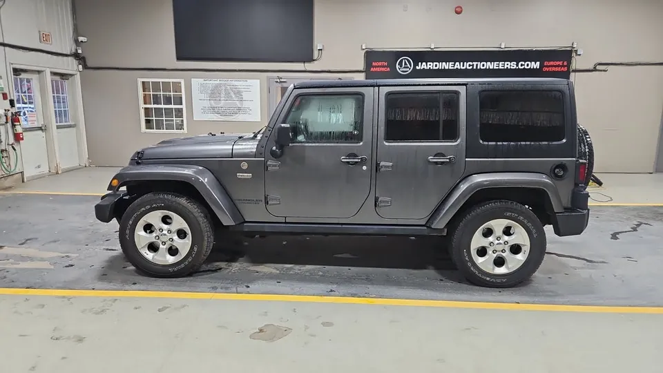 Jeep Wrangler Unlimited 2016 photo 2
