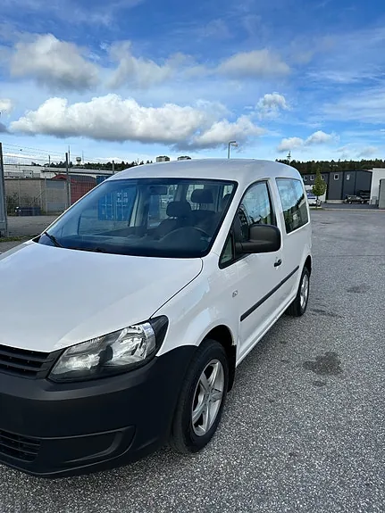 Volkswagen Caddy 2014 photo 2
