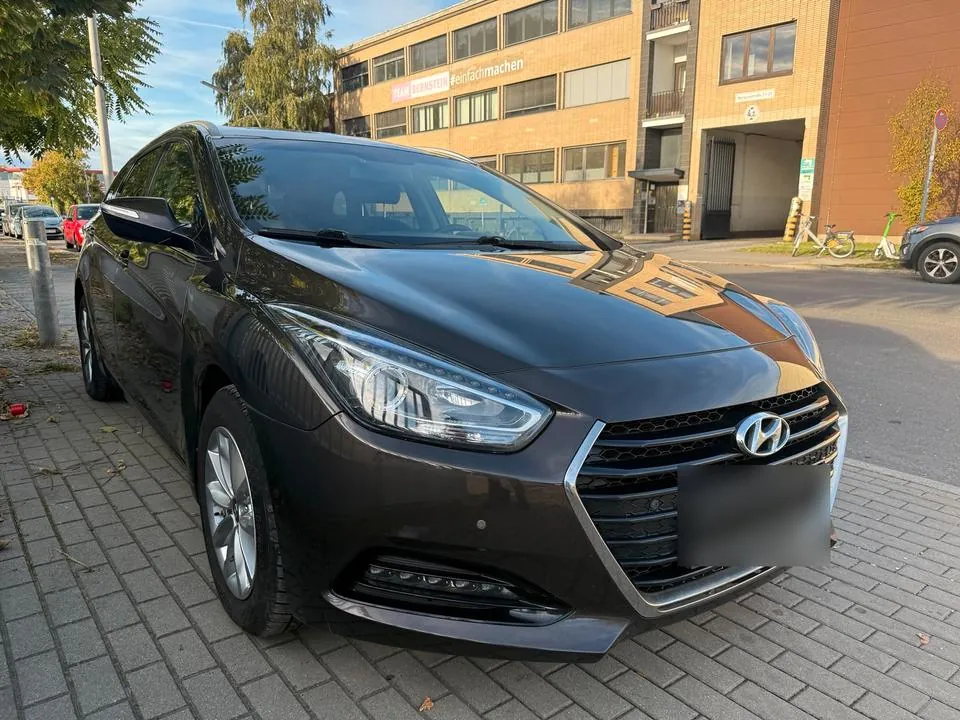 Hyundai I40