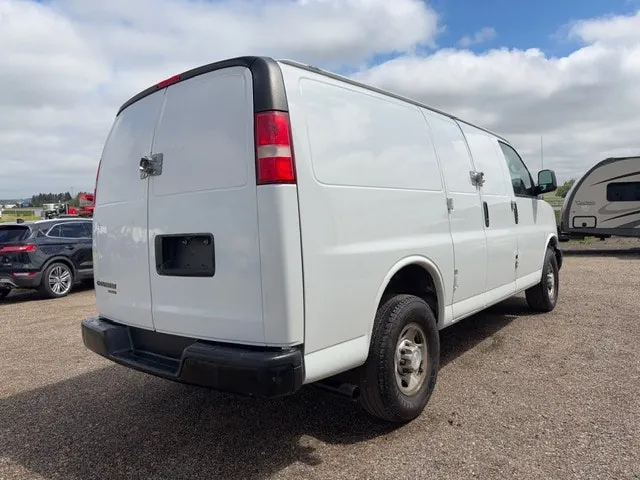 Chevrolet Express 2015 photo 5
