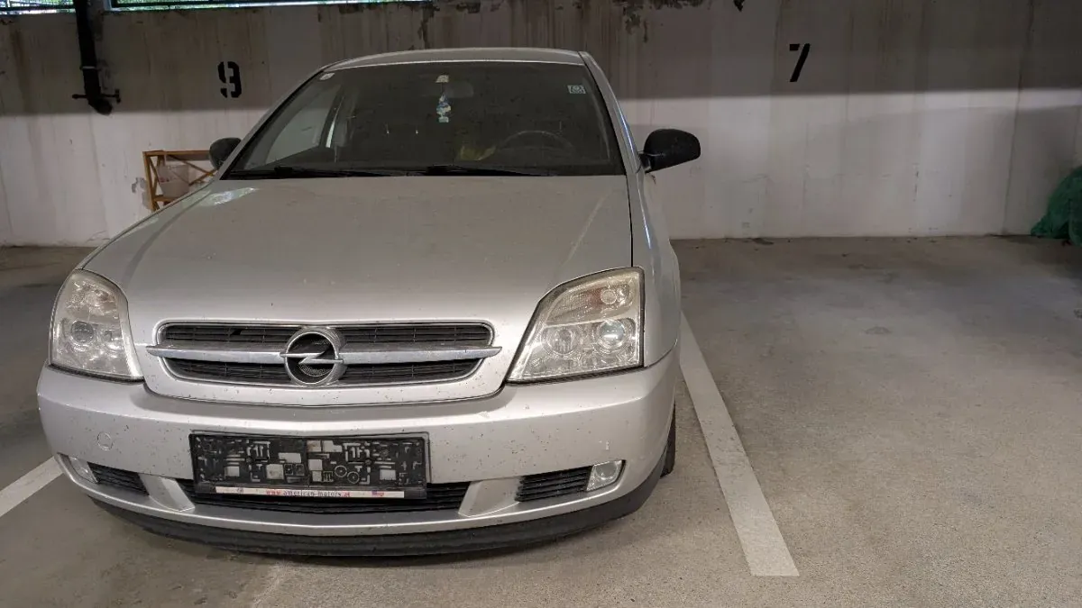 Opel Vectra 2004 photo 2