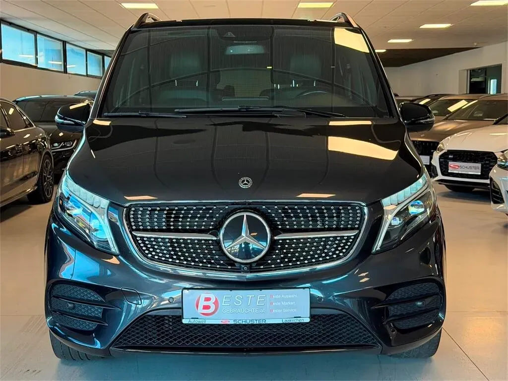 Mercedes-Benz V-Class 2021 photo 2
