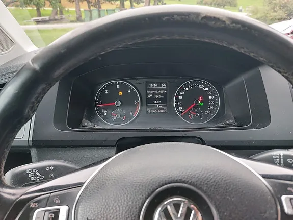 Volkswagen Transporter 2018 photo 5