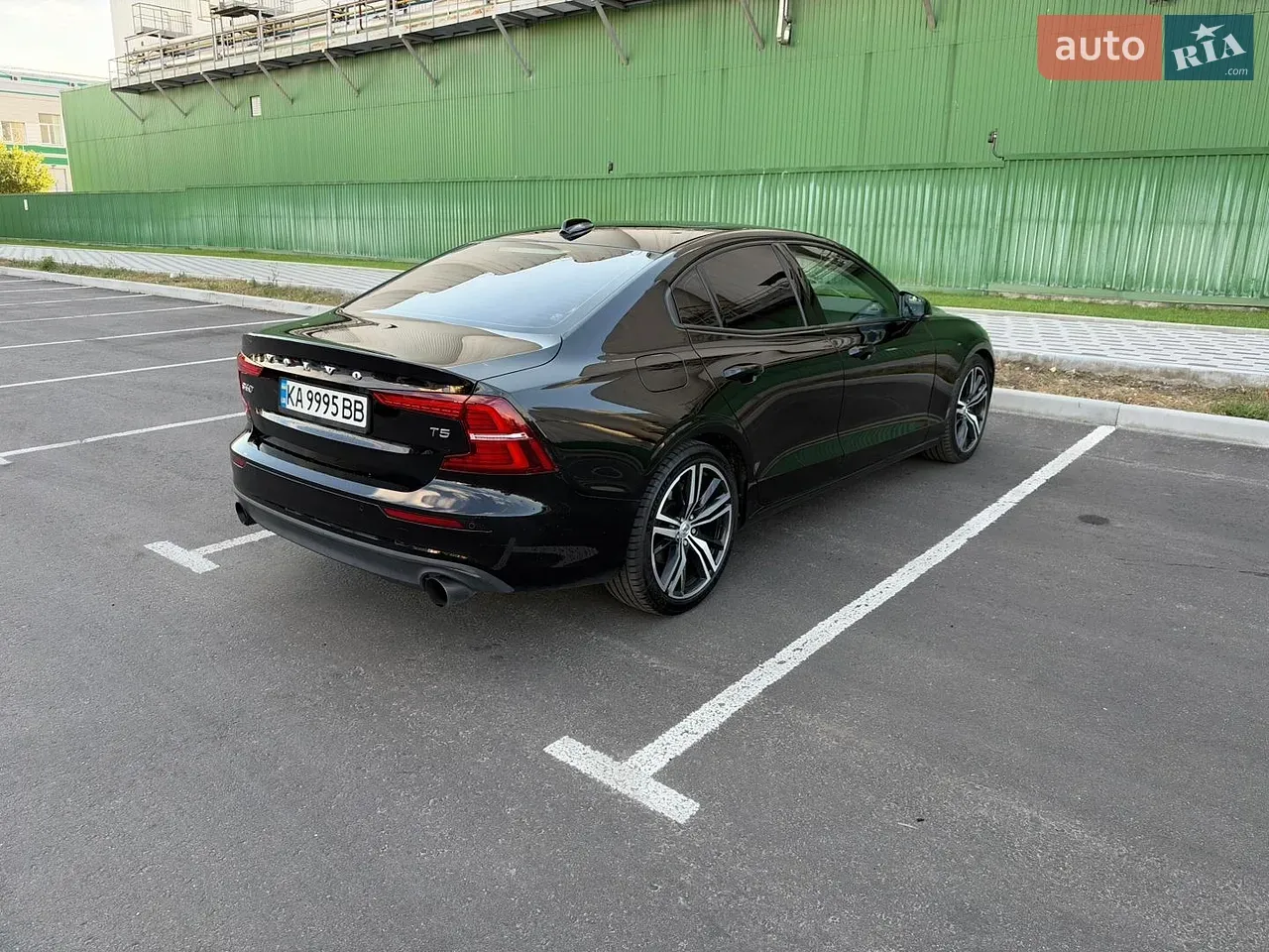 Volvo S60 2018 photo 4