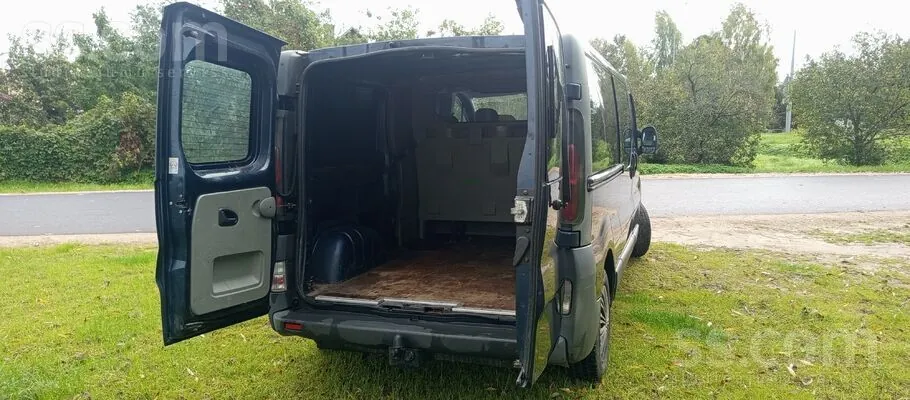 Opel Vivaro 2003 photo 4