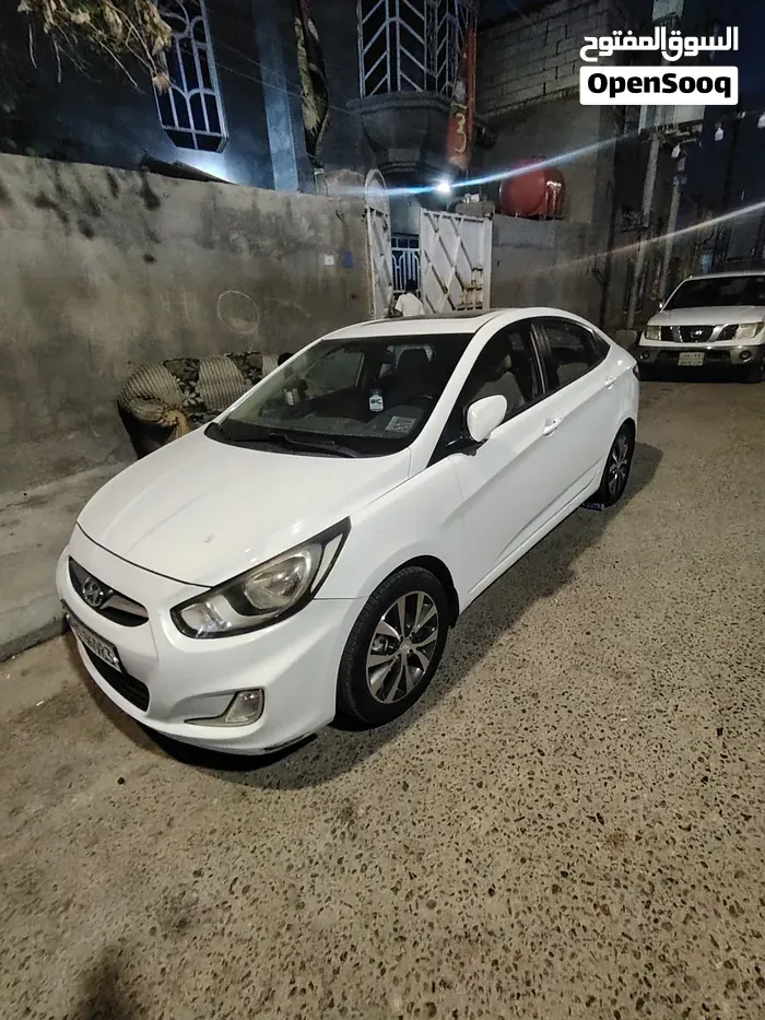 Hyundai Accent 2015 photo 5