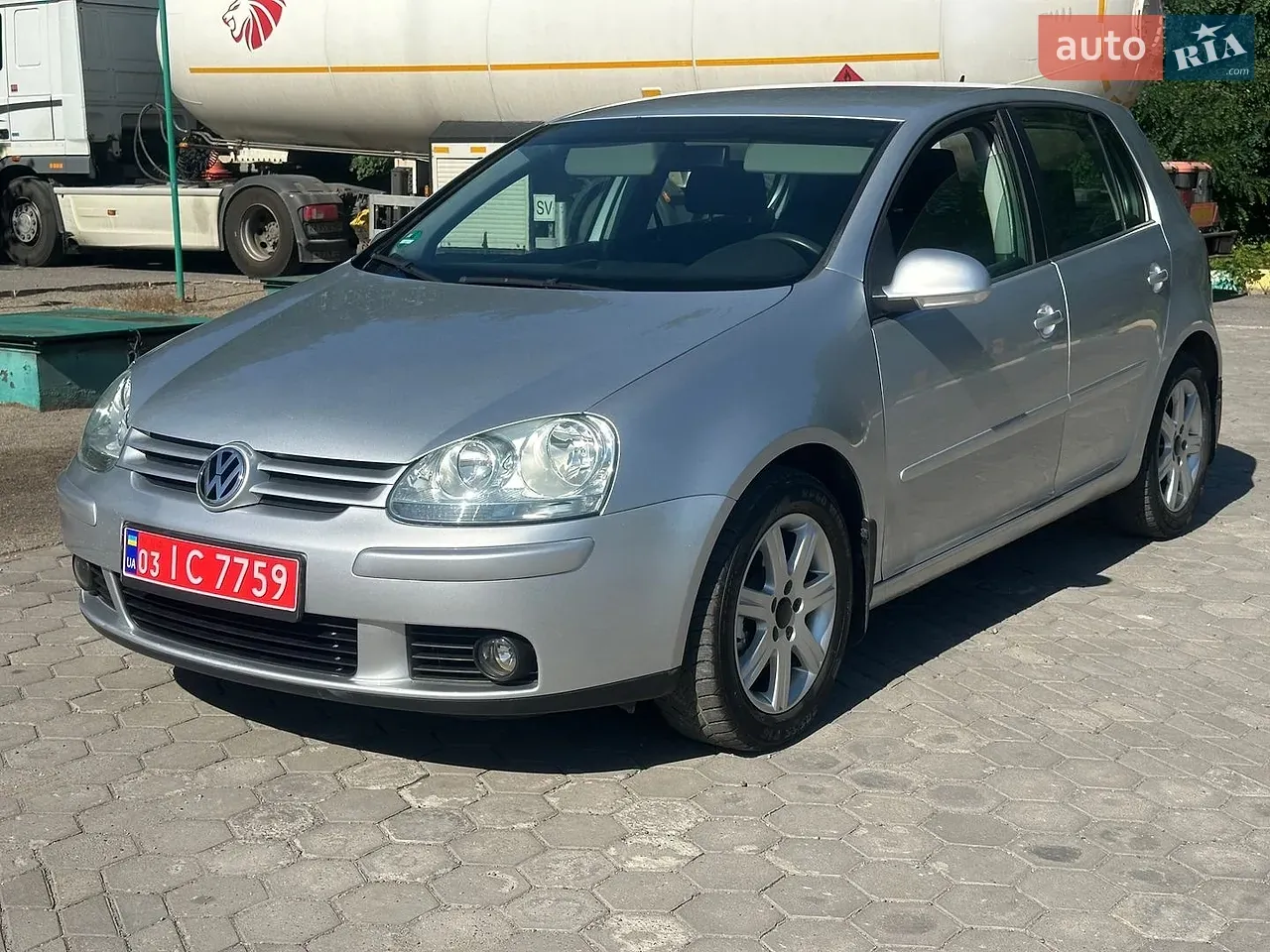 Volkswagen Golf 2005 photo 3