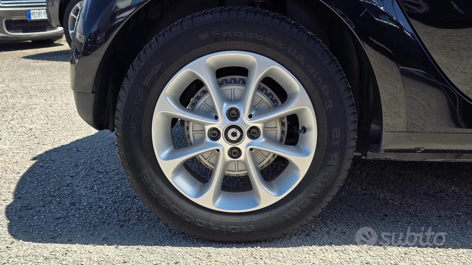 Smart Forfour 2016 photo 3