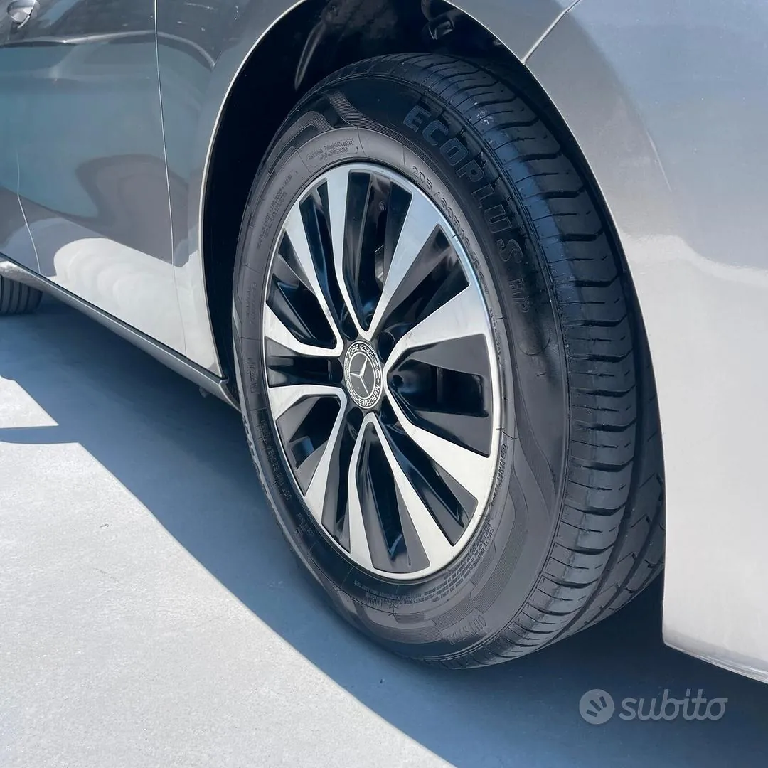 Mercedes-Benz B-Class 2020 photo 4