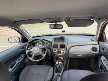 Nissan Almera