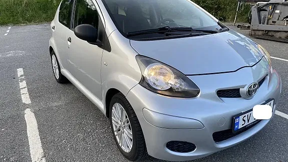 Toyota Aygo 2011 photo 2