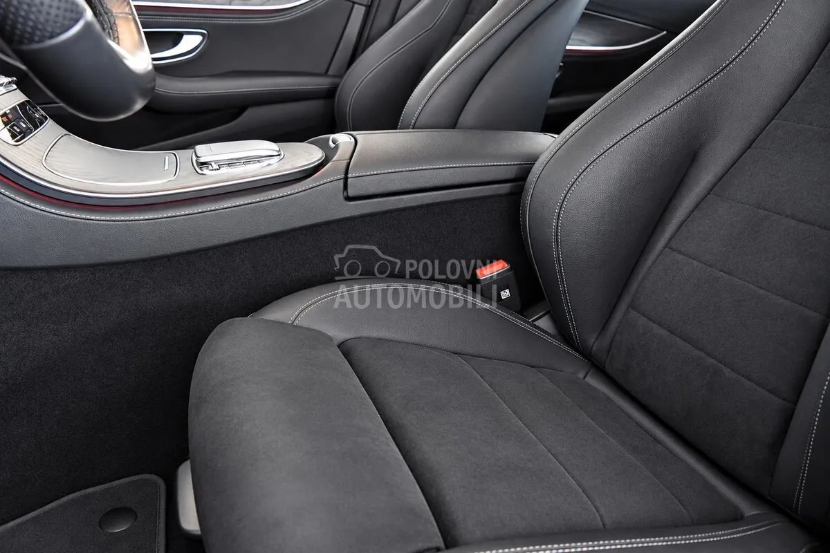 Mercedes-Benz E 220 2023 photo 5