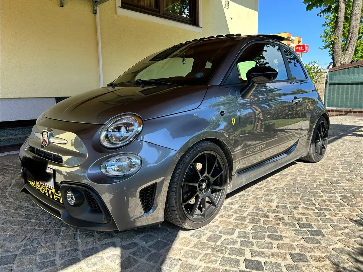 Abarth 500 2017 photo 2