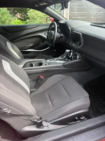 Chevrolet Camaro 2018 photo 3