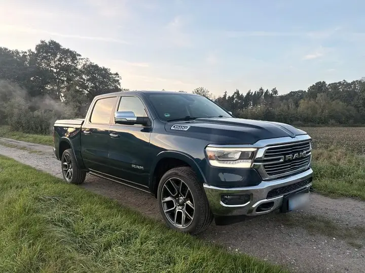 Dodge Ram 1500 Laramie