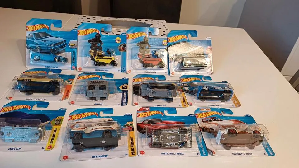 Hot Wheels Autos