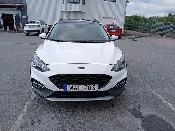 Ford Focus 2019 photo 2