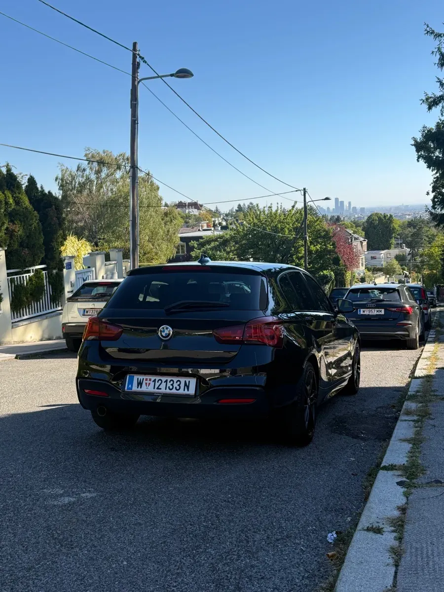 BMW 1 Series 2018 photo 2