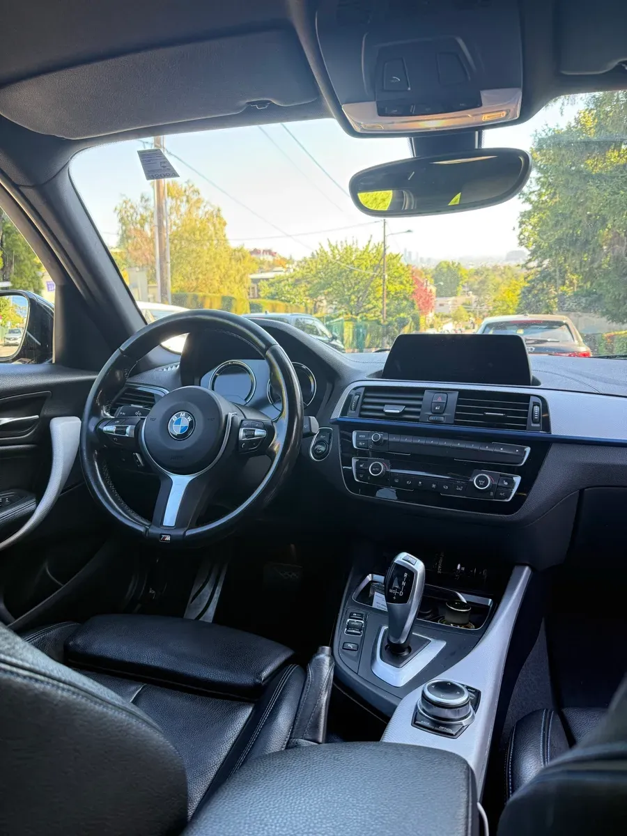 BMW 1 Series 2018 photo 3
