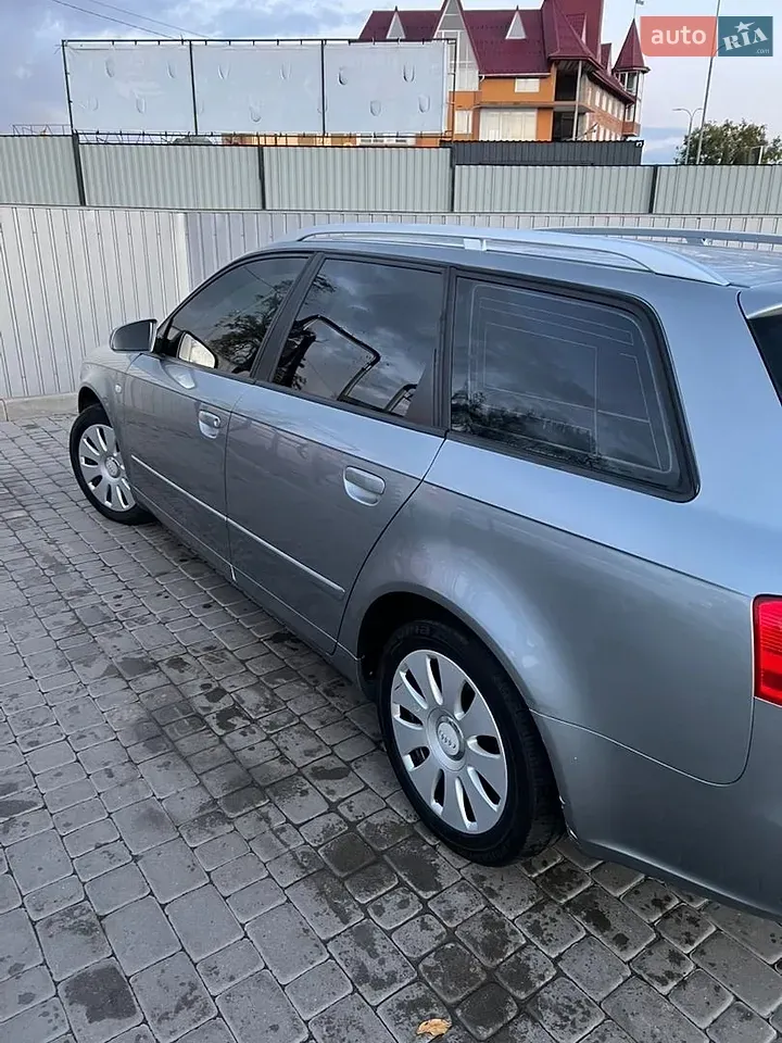 Audi A4 2005 photo 4