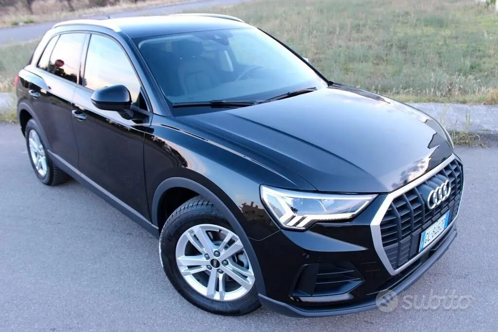 Audi Q3 2022 photo 3