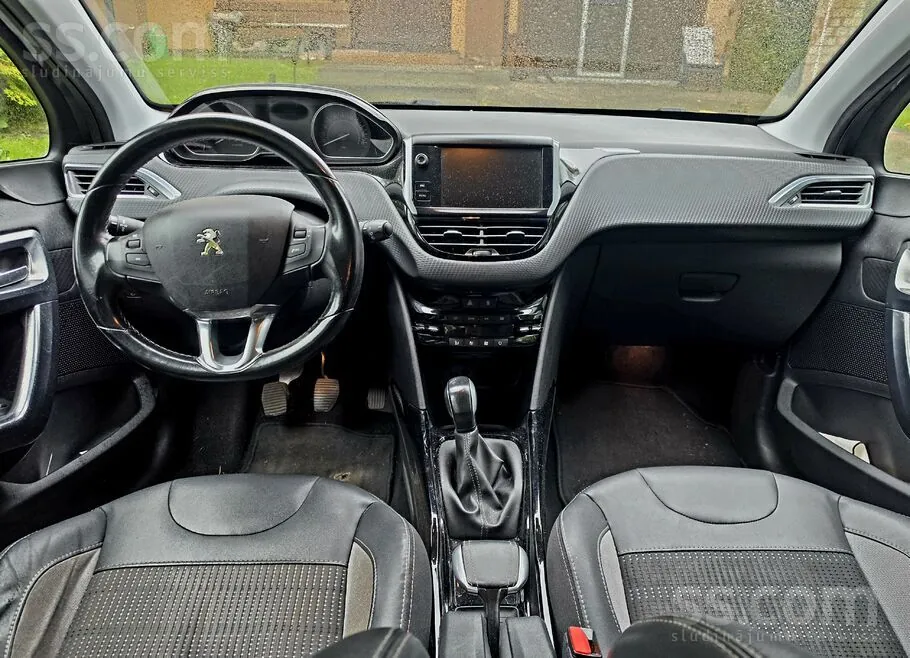 Peugeot 2008 2017 photo 5