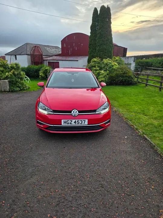Volkswagen Golf 2017 photo 2