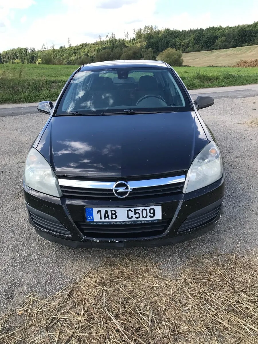 Opel Astra 2006 photo 2