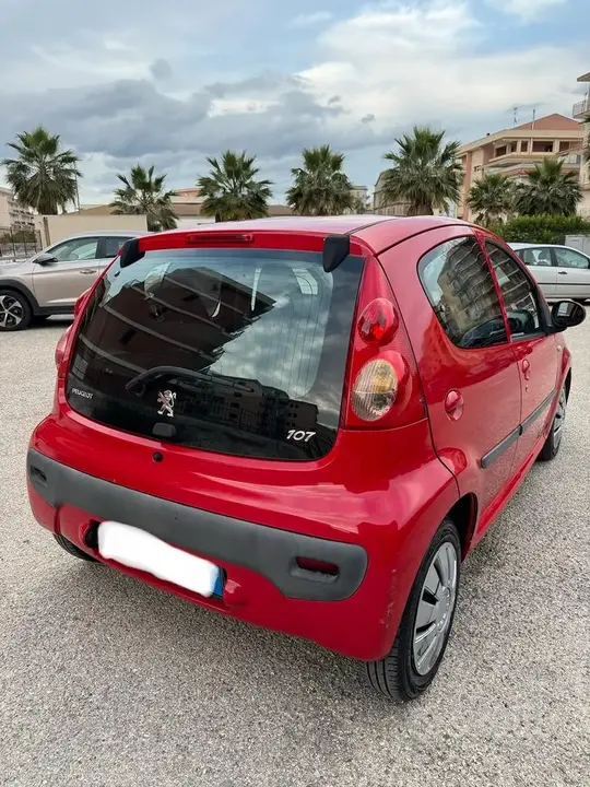 Peugeot 107 2009 photo 4