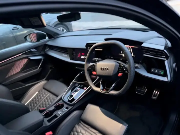 Audi Rs3 2025 photo 5