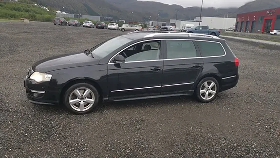 Volkswagen Passat 2010 photo 3