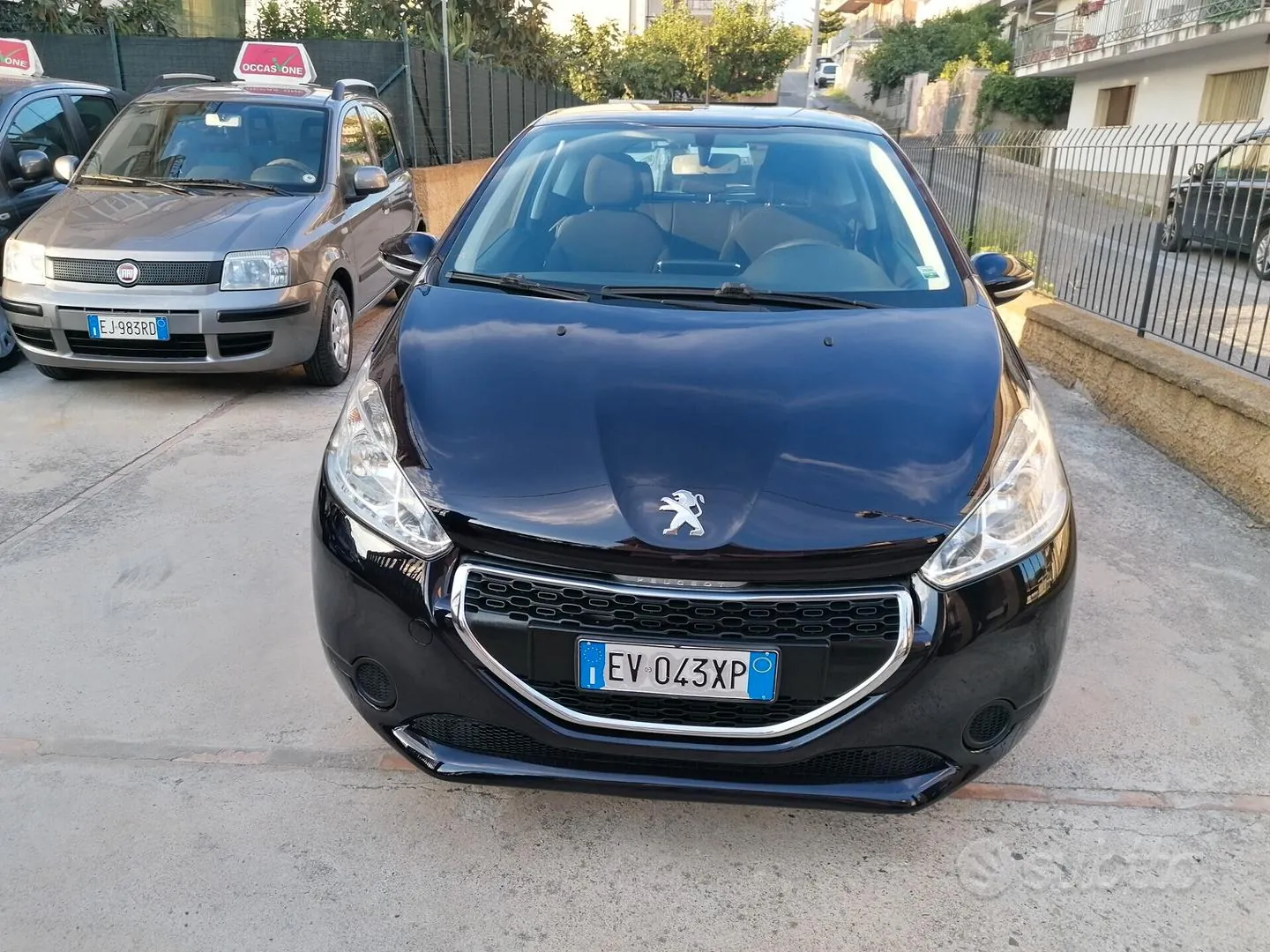 Peugeot 208 2014 photo 4