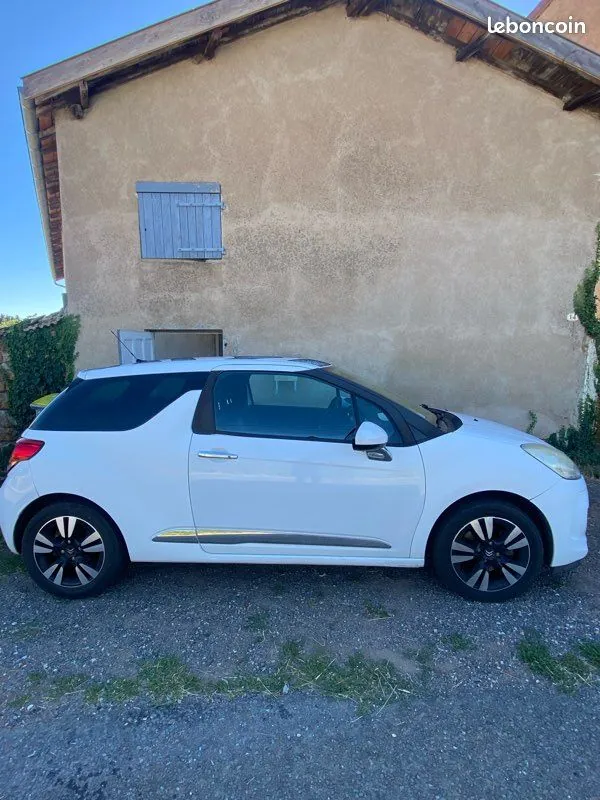 Citroen Ds3 2010 photo 2