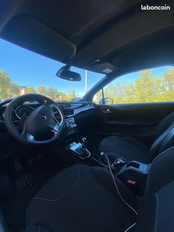 Citroen Ds3 2010 photo 3