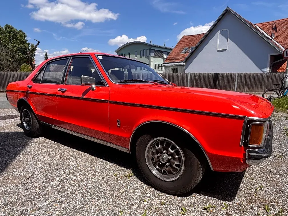 Ford Granada 1976 photo 3