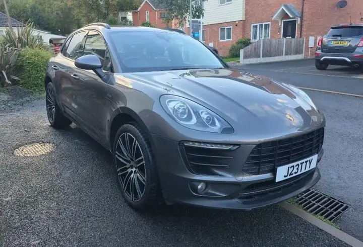 Porsche Macan 2015 photo 2