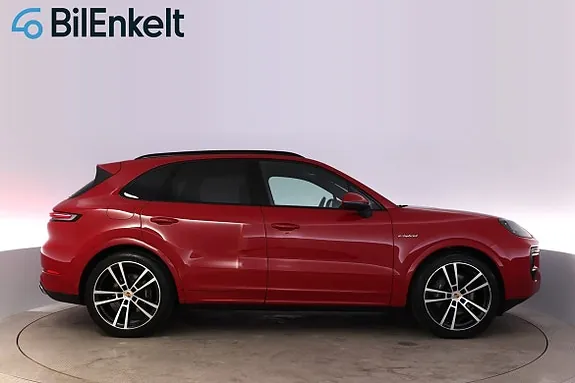 Porsche Cayenne 2024 photo 2