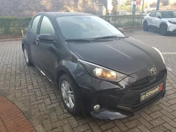 Toyota Yaris 2025 photo 2