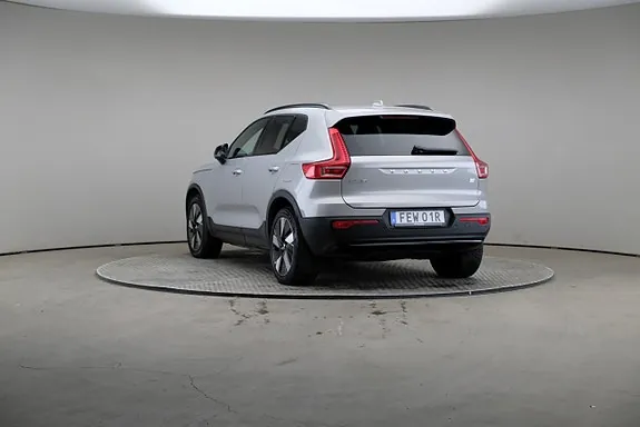 Volvo Xc40 2024 photo 2