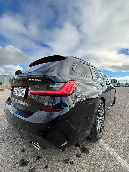 BMW 330E 2021 photo 4