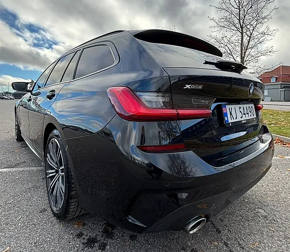 BMW 330E 2021 photo 3