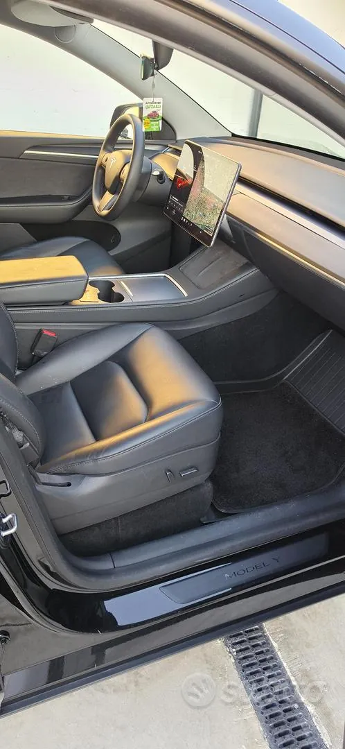 Tesla Model Y 2021 photo 5