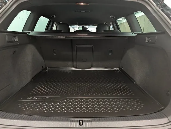 Volkswagen Golf I 2020 photo 5