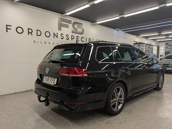 Volkswagen Golf I 2020 photo 3