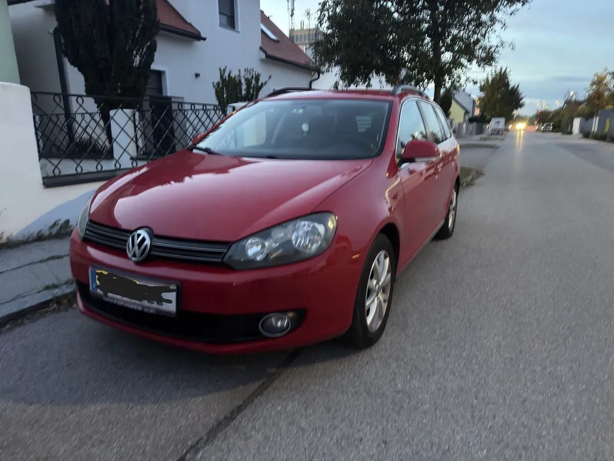 Volkswagen Golf 2012 photo 3